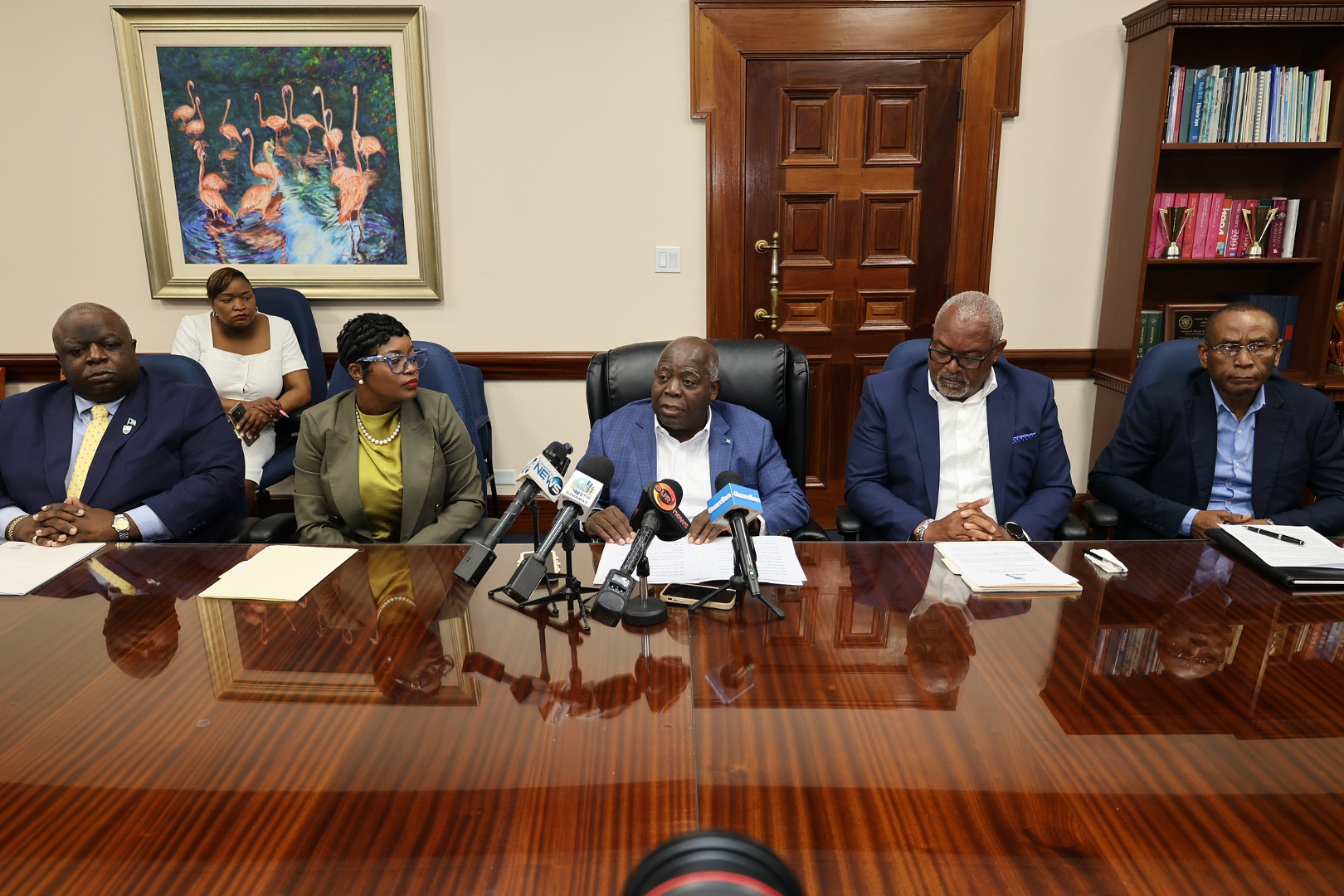 PM Davis: Energy agreement ‘speaks directly to the daily lives of the people of Andros and to the future of the island’s economy’