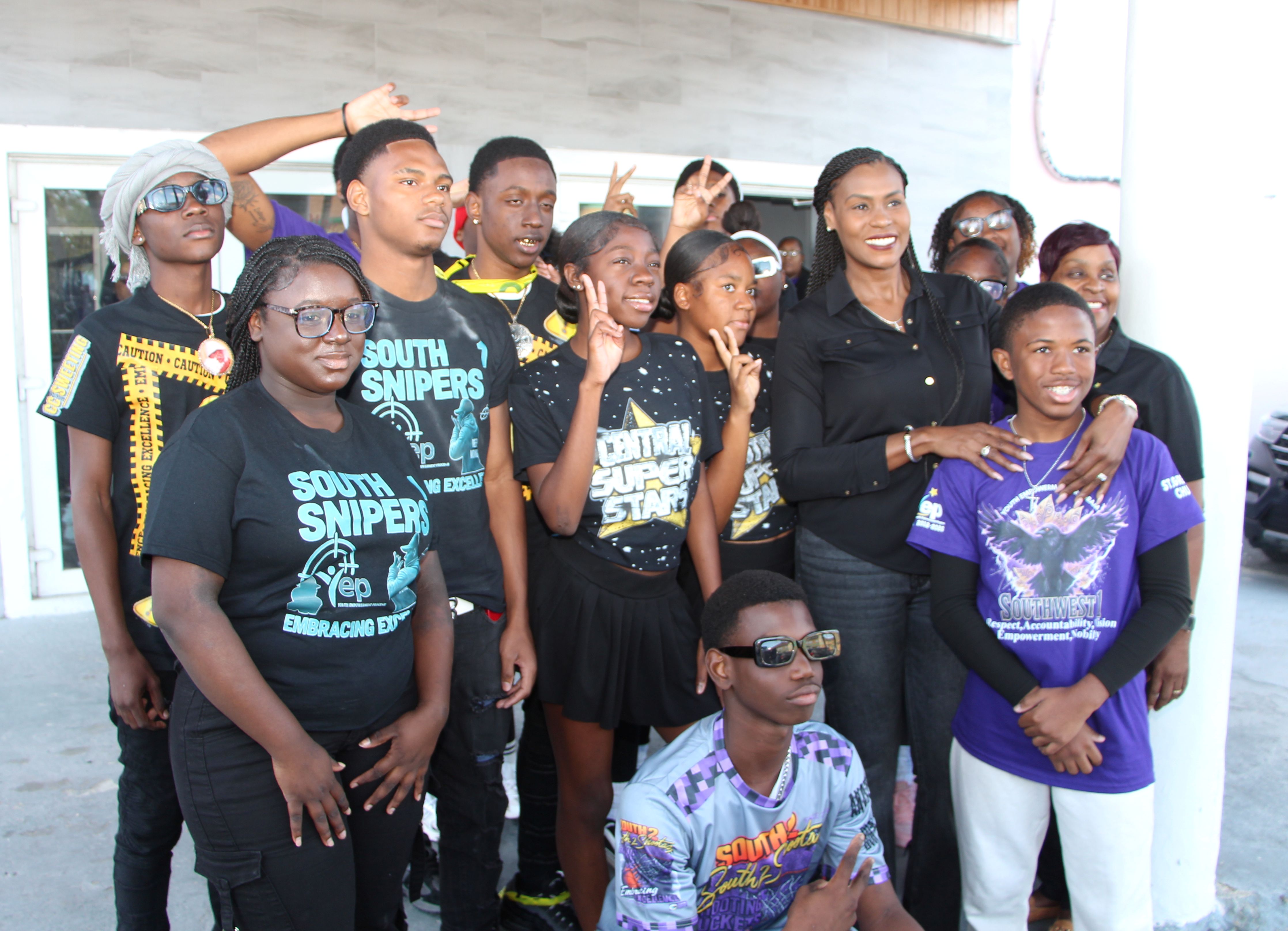 Labour Minister invites Youth Empowerment trainees to government programmes in which they can ‘earn as they learn’